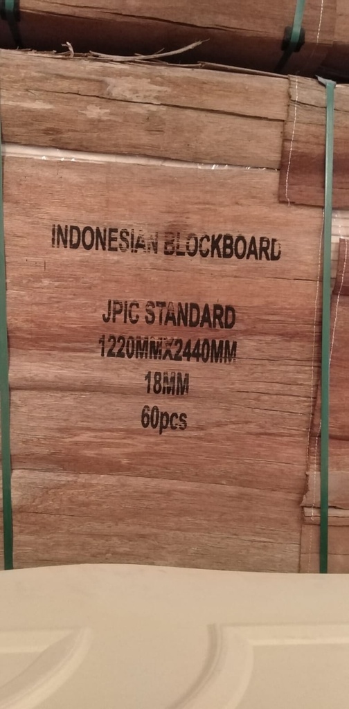 Board Block Lati 4x8x18mm